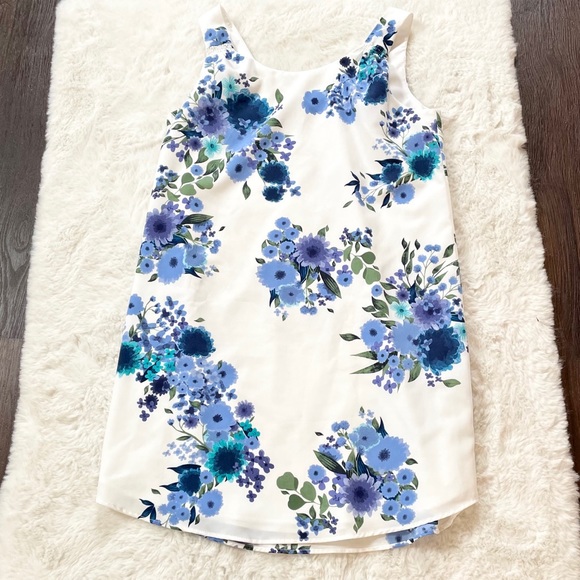 🌻3/$15 Eliane Rose Floral Slip Dress - Picture 2 of 5